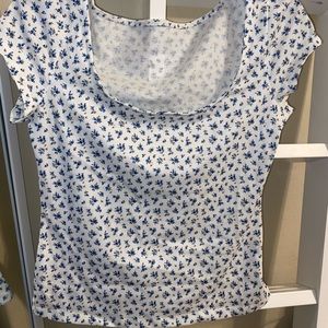 shein scoop neck floral top, US size large.